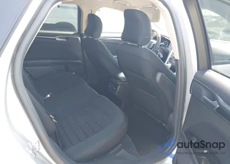 2016 Ford Fusion Se z USA, uszkodzony, nr VIN 3FA6P0T95GR322164